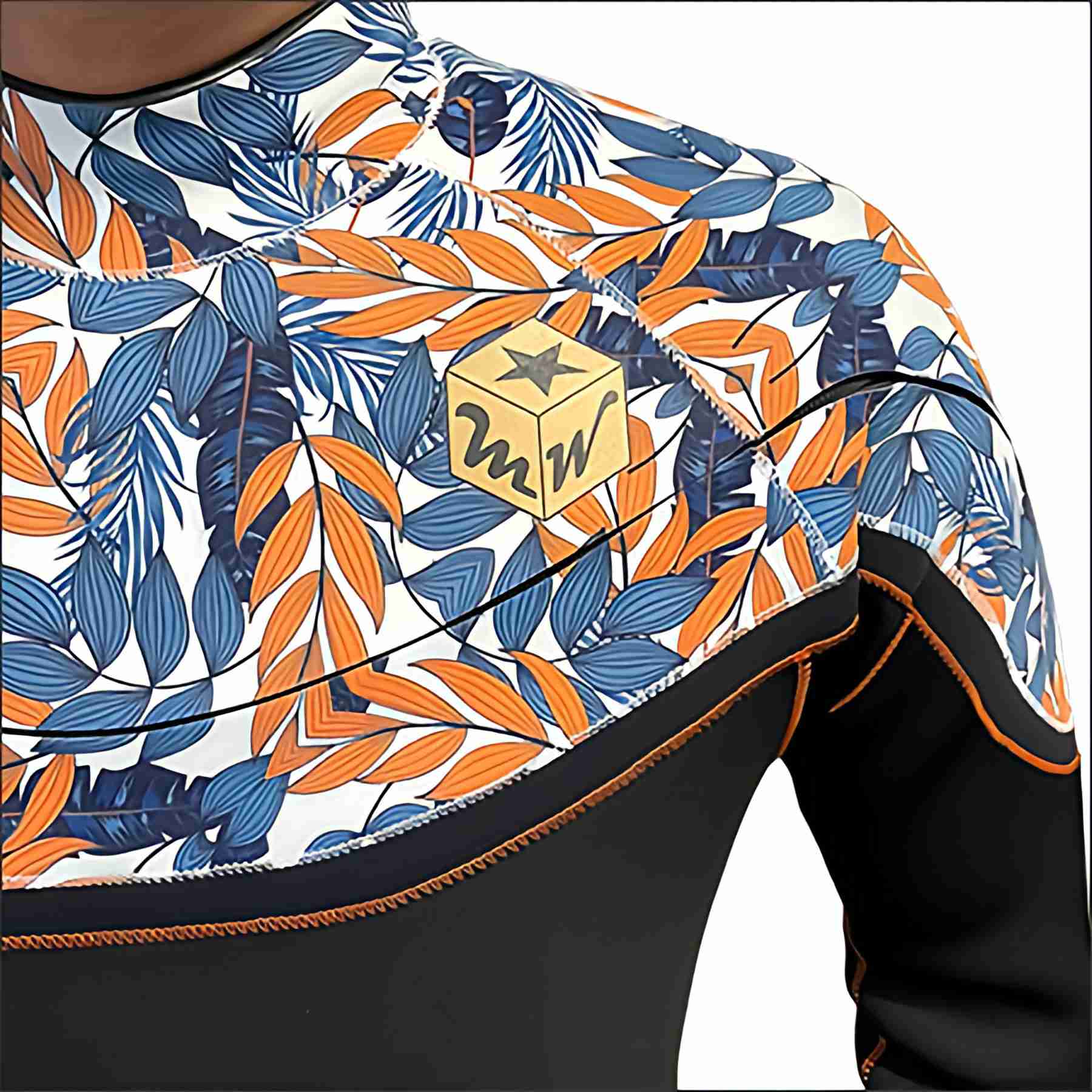WINTER WarmdArt HOODED FULLSUIT | MELLOW JAPAN WETSUITS